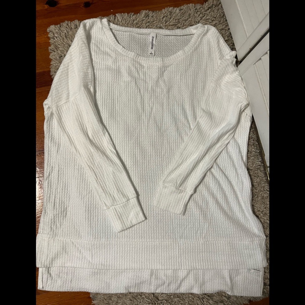 Zenana Outfitters soft Waffle Knit Sweater size Large